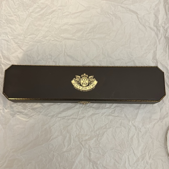 Juicy Couture Puff Heart Bracelet - Picture 7 of 9